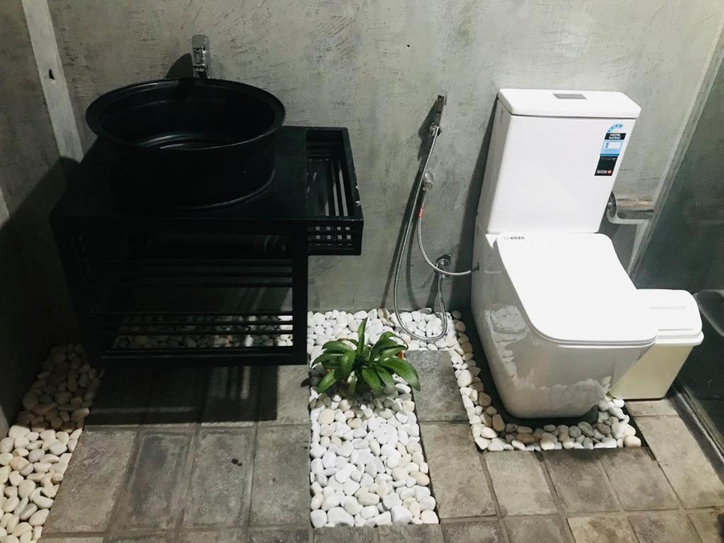 Winwood Ella Hotel Bagian luar foto