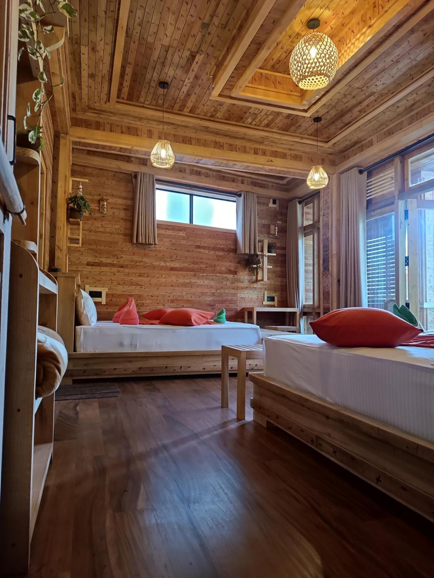 Winwood Ella Hotel Bagian luar foto